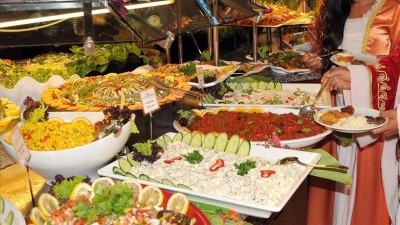 Restoranlarda yeni d&ouml;nem: Bakan Yumaklı resmen duyurdu: S&uuml;re bug&uuml;n doldu!