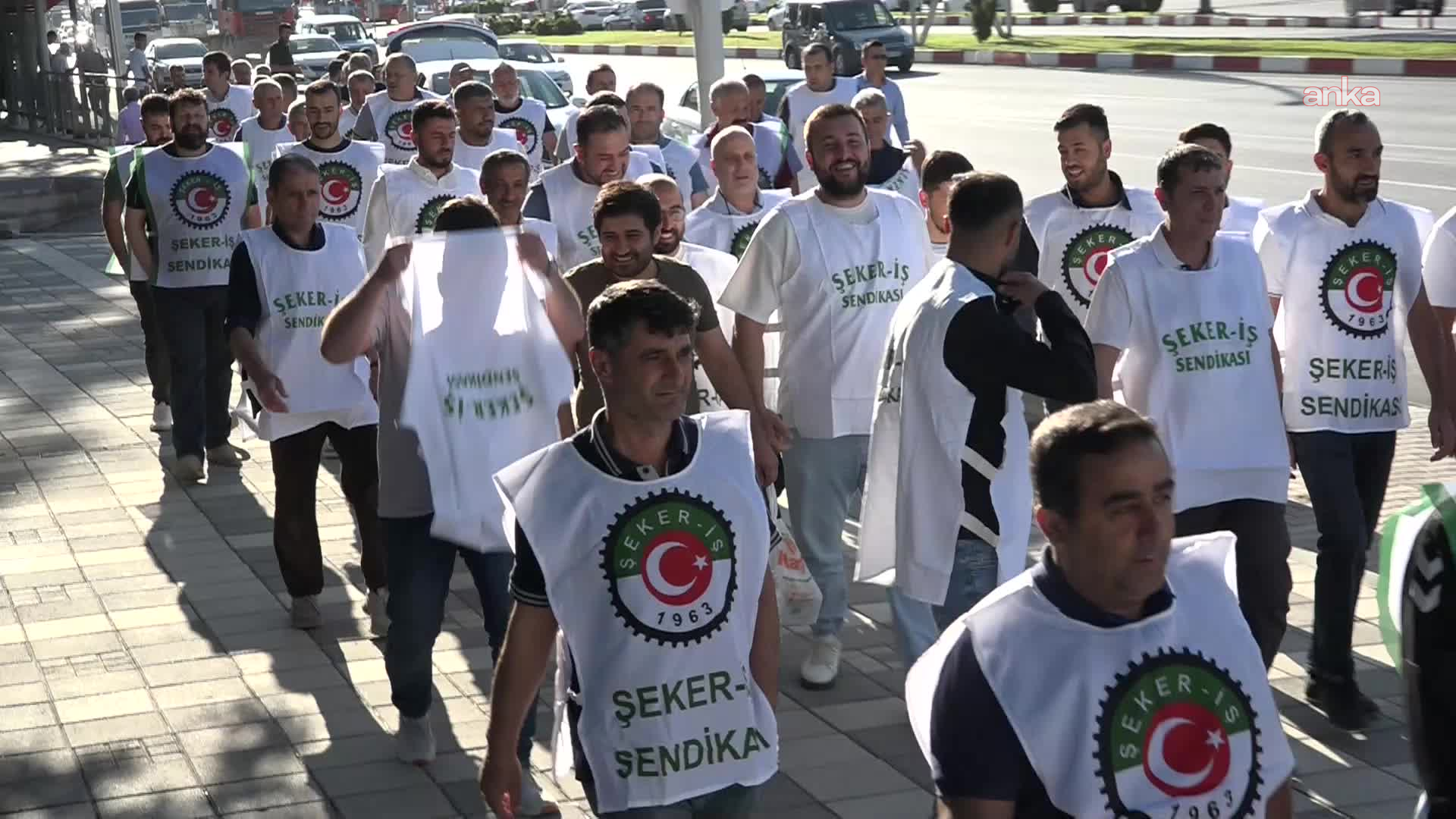 Şeker-İş'ten "şeker soruşturması" a&ccedil;ıklaması: Konunun &uuml;zerine kararlılıkla gidilmesinden memnuniyet duyuyoruz