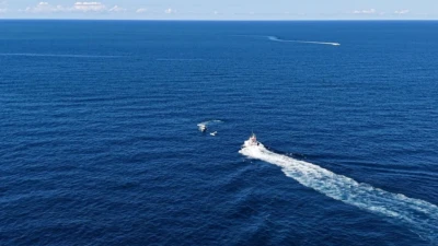 RİZE A&Ccedil;IKLARINDA BİR U&Ccedil;AK DENİZE ACİL İNİŞ YAPTI