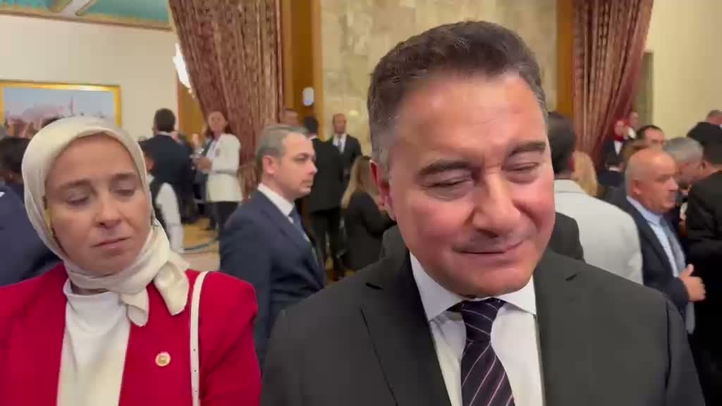 TBMM&rsquo;de yeni yasama yılı a&ccedil;ılış resepsiyonu&hellip; Ali Babacan: Bunlar olmadan &ouml;nce yangın daha k&uuml;&ccedil;&uuml;kken fark edilip s&ouml;nd&uuml;r&uuml;lmesi lazımdı