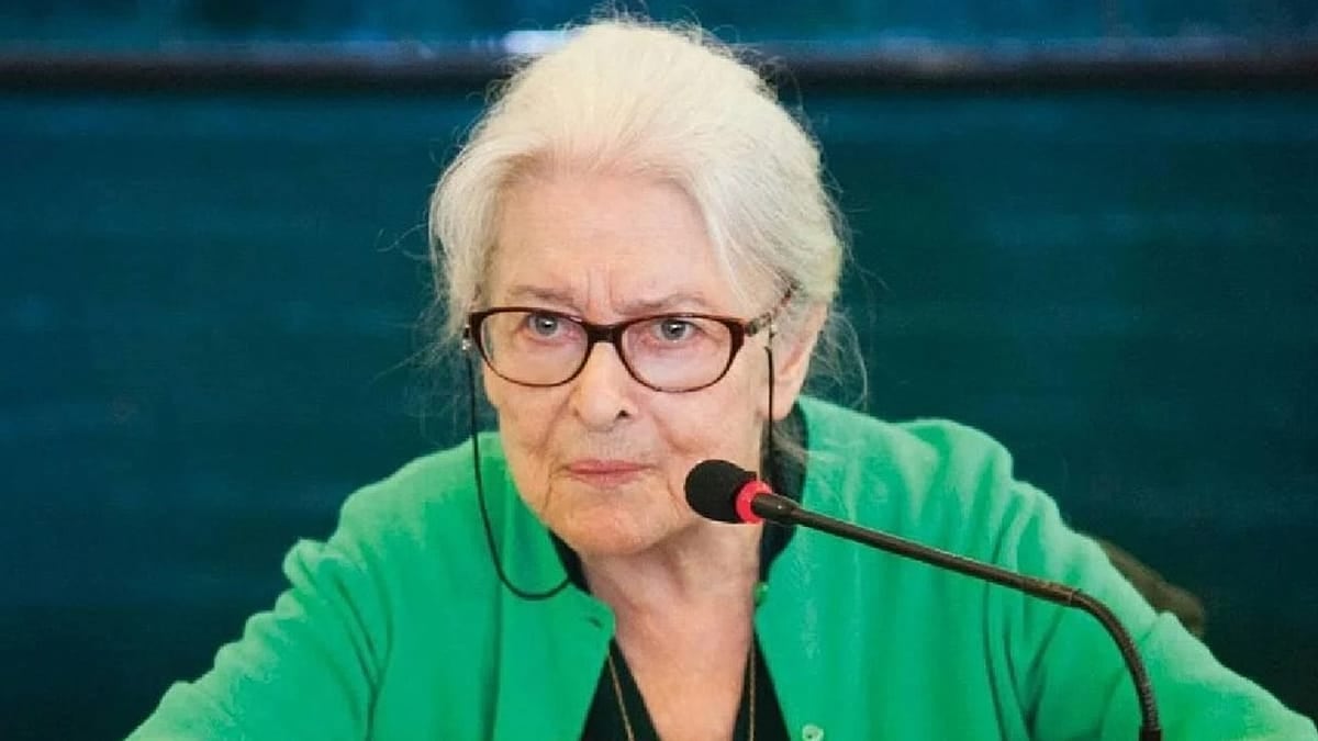 &Uuml;nl&uuml; filozof Prof. Dr. İoanna Ku&ccedil;uradi hayatını kaybetti