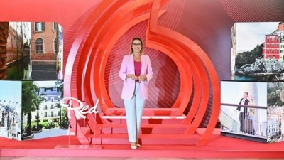 Vodafone Red&rsquo;liler  1 yılda 2,5 milyar TL tasarruf etti!