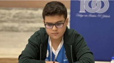 Yağız Kaan Erdoğmuş&rsquo;tan tarihi rekor: 15 yaşında zirveye &ccedil;ıktı