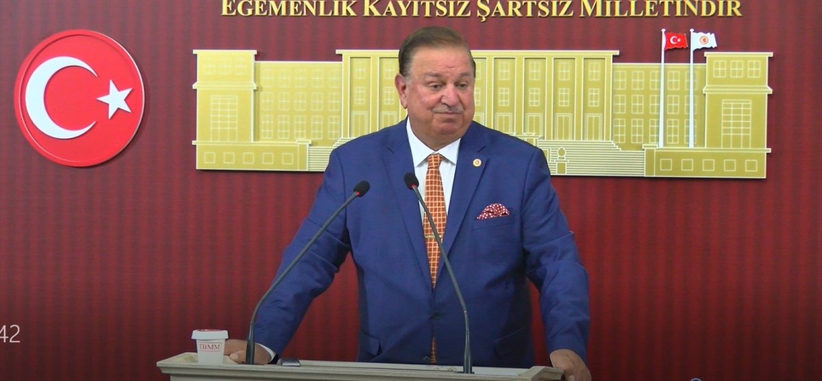 YRP İstanbul Milletvekili Bekin, partideki g&ouml;revlerinden istifa etti