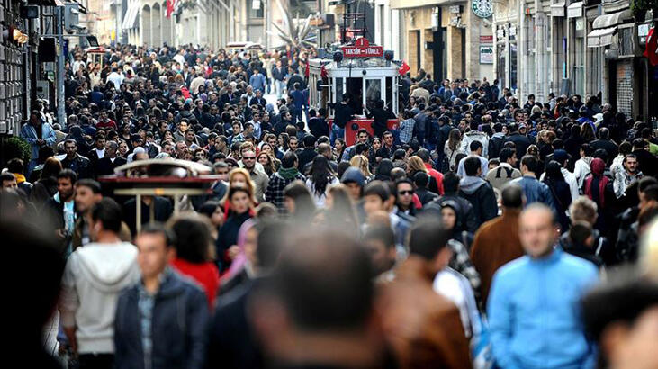 Türkiye’nin nüfusu 83 milyonu geçti