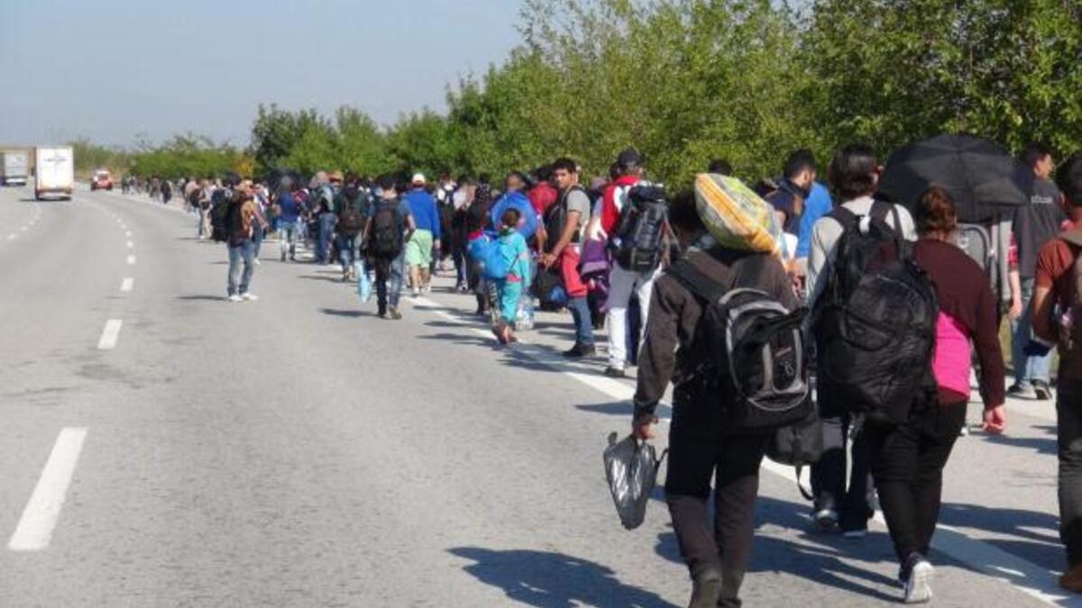 Dendias: Türkiye sınırlarını yine açtı