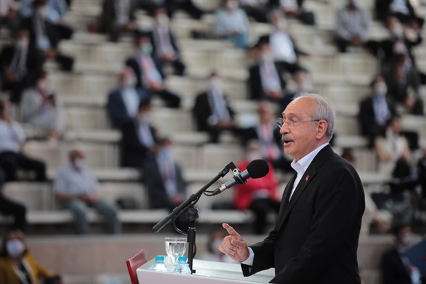 Kılıçdaroğlu yeniden CHP genel başkanı