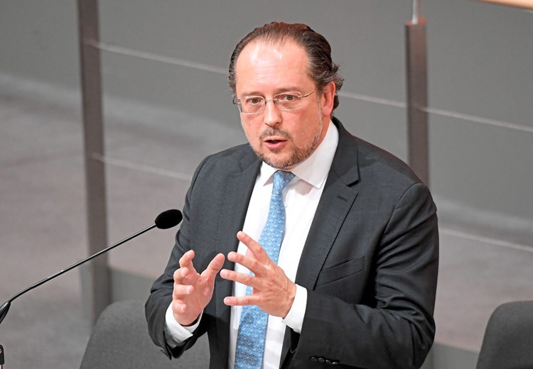 Avusturya Dışişleri Bakanı: Türkiye Avrupa’dan uzaklaşıyor