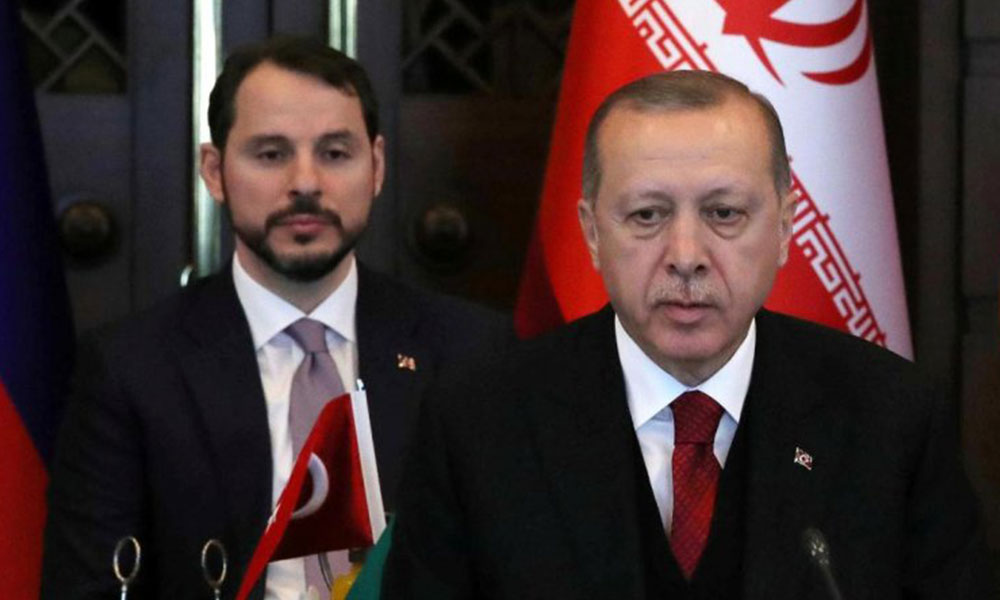 Financial Times: Ekonomik krizin çapı Erdoğan ailesinin çöküşünü tetikledi