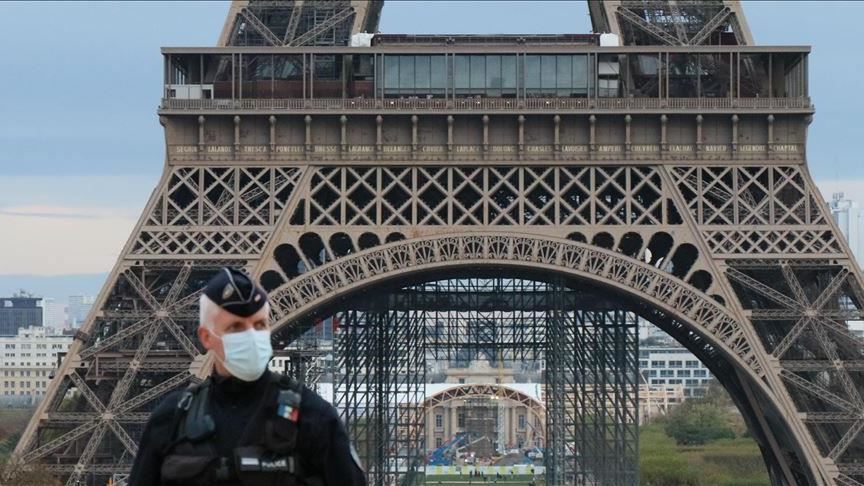 Fransa: Sokağa çıkma yasağı vakaları azalttı