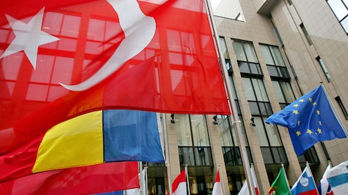 Ankara Anlaşması: Türkiye vatandaşları hangi AB ülkelerinde, nasıl oturum izni alabiliyor?