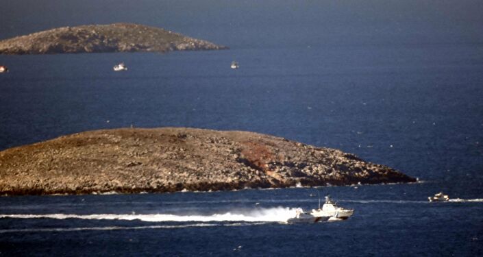 Kardak yakınlarında Türk ve Yunan tekneleri çarpıştı