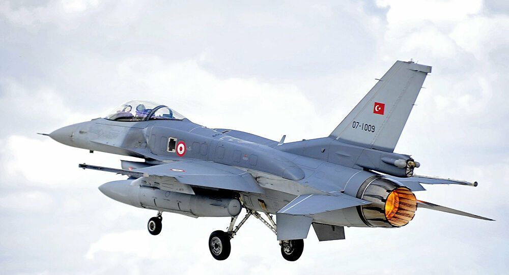Atina: Türk F-16’ları Yunan adaları üzerinde uçtu