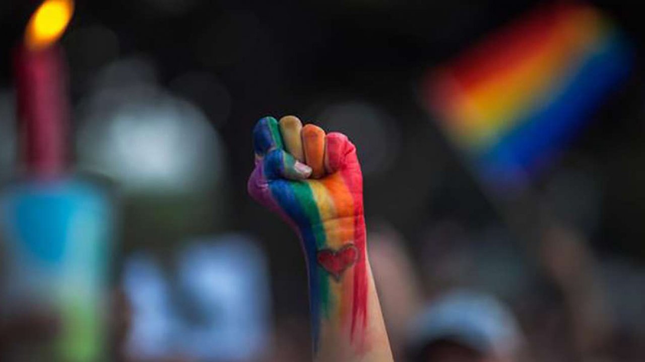 AB Macaristan ve Polonya’ya ‘Homofobik Yasa’ nedeniyle süreç başlattı